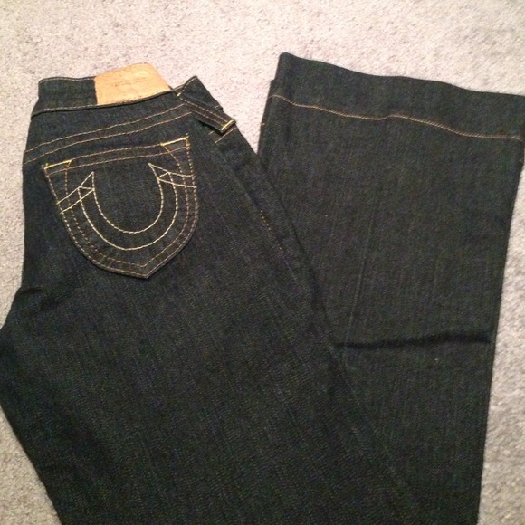 Size 25 True Religion New and never worn