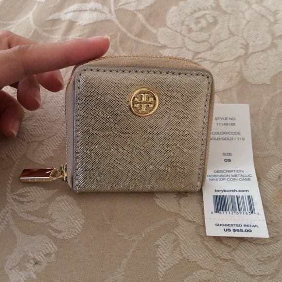 100% authentic Tory  mini coin purse