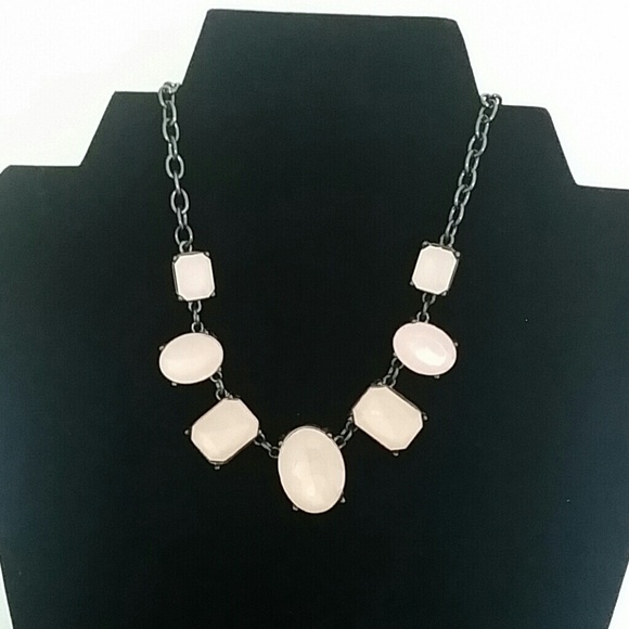 Light pink stone necklace