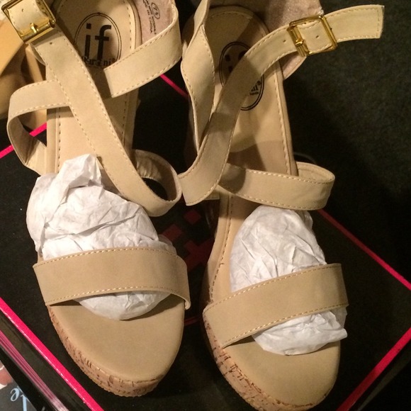 Wedges - Picture 2 of 4