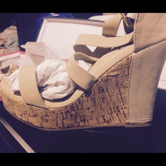 Wedges - Picture 4 of 4