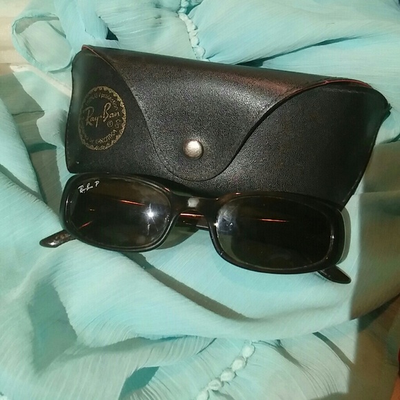 Ray ban
