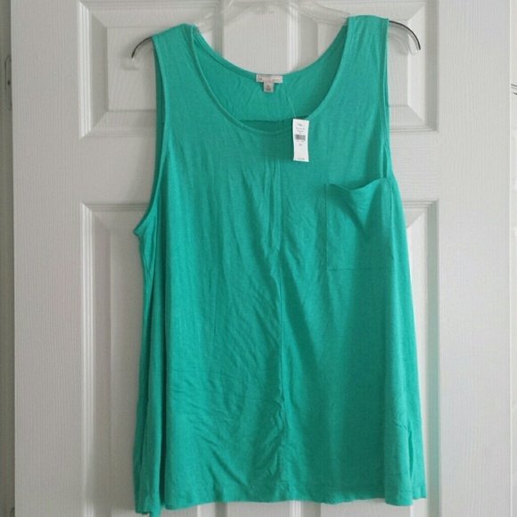GAP Flowy Tank Top
