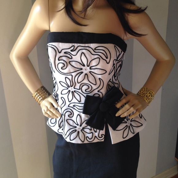 Christian Dior peplum perfect dress - Picture 2 of 5