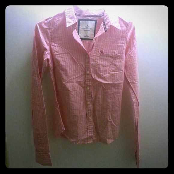 *NWOT* Abercrombie & Fitch pink/red/white shirt - Picture 1 of 2