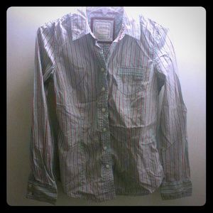 *NWOT* Old Navy sky blue/red/white stripe shirt