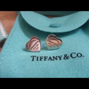 Tiffany & Co. Heart tag earrings