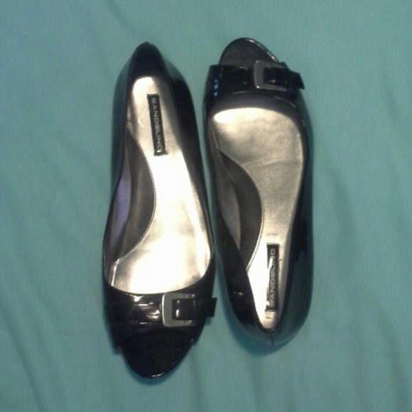 Black bandolino flats