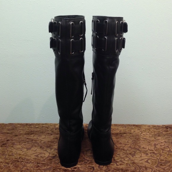 🚨SOLD!!🚨 Miu Miu Tall Boots - Picture 2 of 4