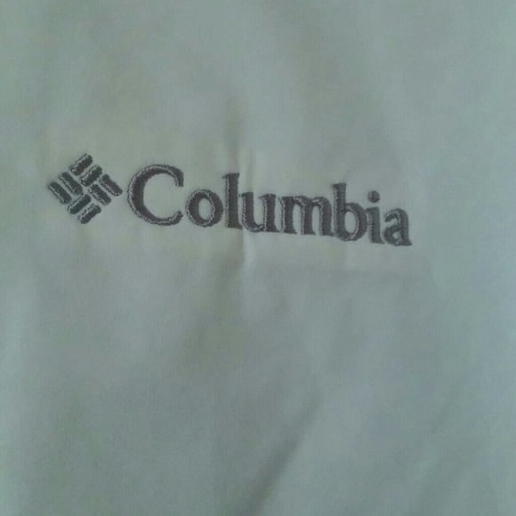 White Columbia Rain Jacket - Picture 2 of 3