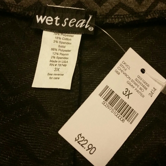 *SOLD* Chevron Skirt with Bow - Picture 4 of 4