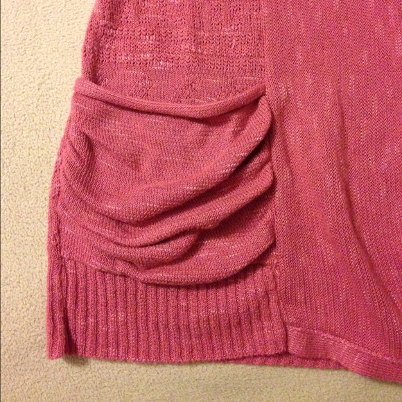 Top - Picture 2 of 3