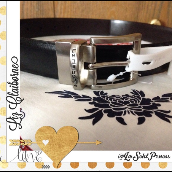Liz Claiborne Reversible Blk/Brn Belt