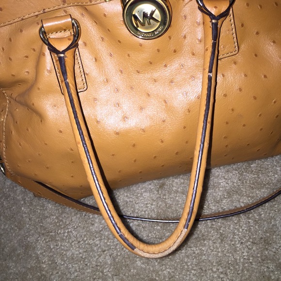 Michael Kors Hamilton Tote - Picture 2 of 2
