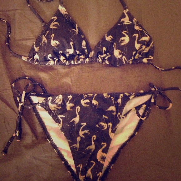 Billabong String Bikini