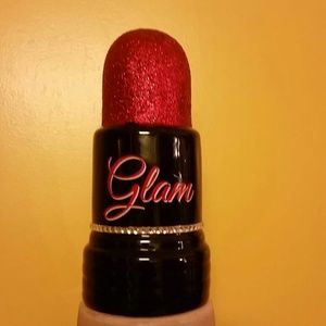 Lipstick bank