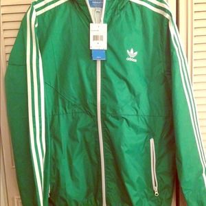 Sporty Green Adidas jacket🍀 NWT