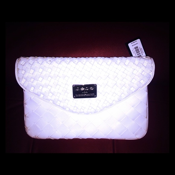 ❌SOLD ❌🆕BEBE Clutch Purse PRICE DROP! F
