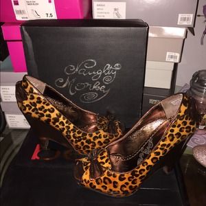 Naughty monkey nookie wedge heels 8.5 cheetah