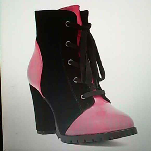 Brand new Perfectly practical and sexy boots
