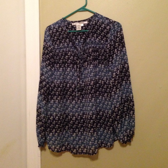 Max Studio blouse size L