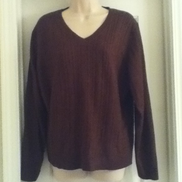V-Neck sweater