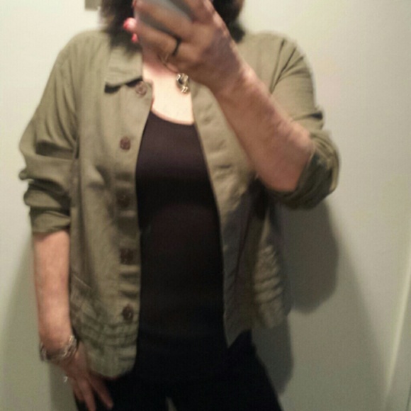 Military style button down