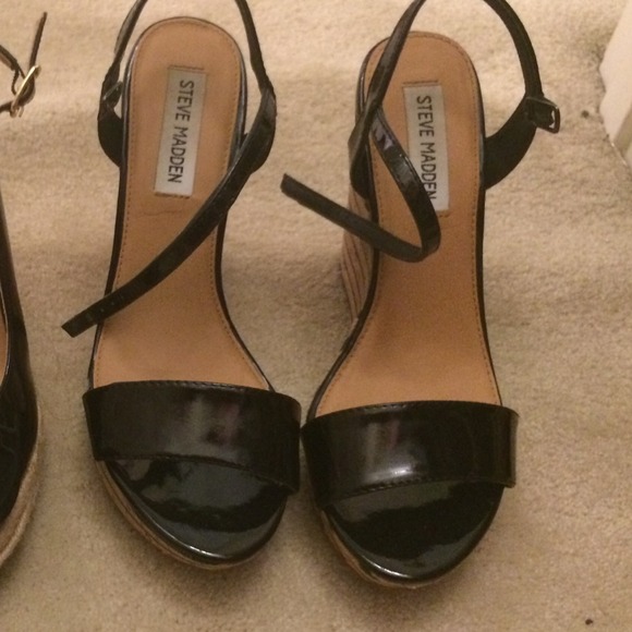 Steve Madden Shoes - Steve Madden wedges with ankle strap