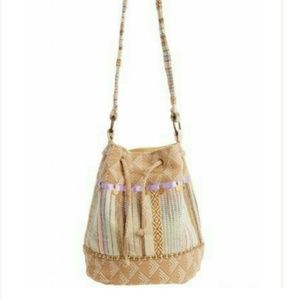 Stela 9 Garnesha Bucket Bag