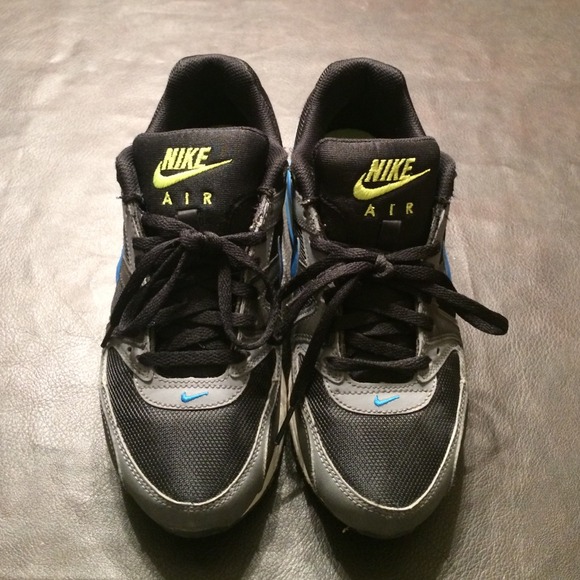 Nike air maxs