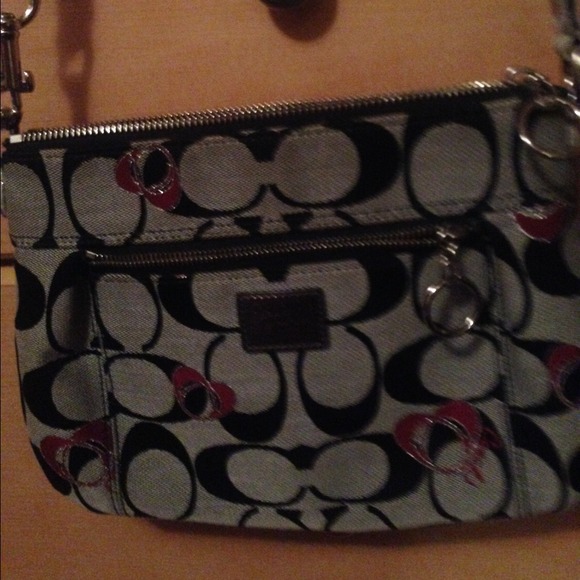 Authentic Coach crossbody