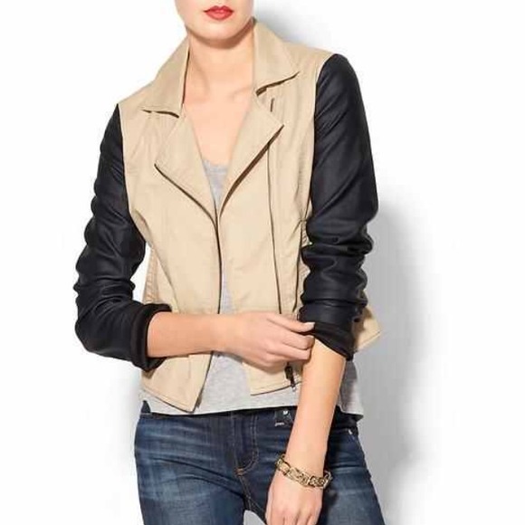 🎉HOST PICK🎉 Mixed vegan leather jacket