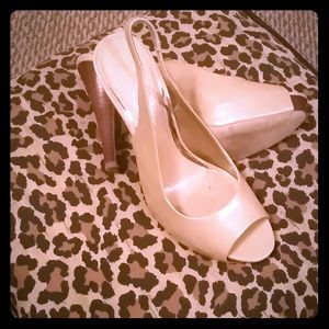 Jessica Simpson Platform Heel