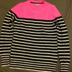 Women / Girl Gap sweater size small( reserved)