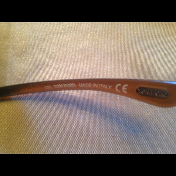 ❤️SOLD❤️ TOM FORD JENNIFER SUNGLASSES - Picture 2 of 4