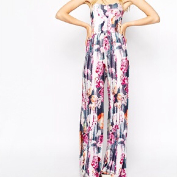 ASOS Pants - ASOS Strapless floral pants jumpsuit 🎀