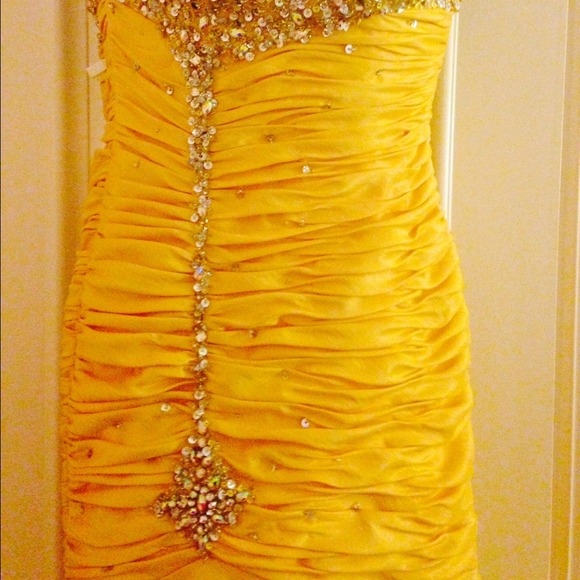 Yellow Formal Dress - Picture 2 of 4