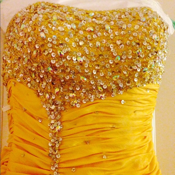 Yellow Formal Dress - Picture 3 of 4