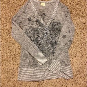 Black and White Patterned long sleeve shirt