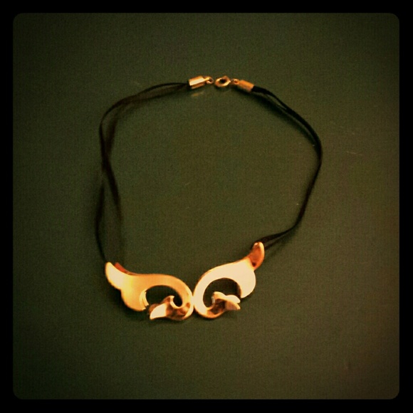 Stunning gold angel wings choker necklace