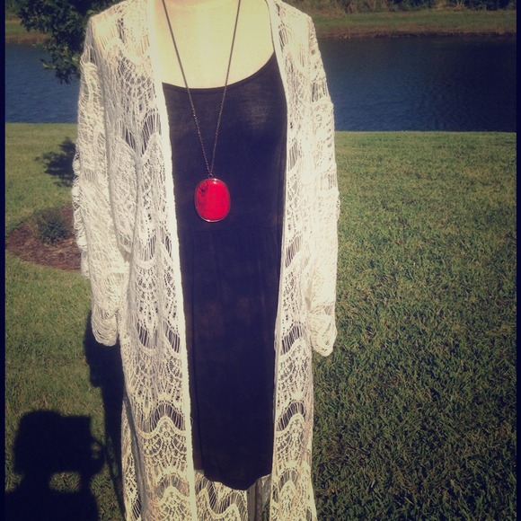Mink Pink Kimono