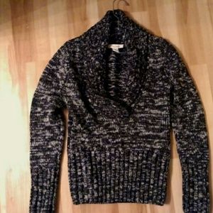 White house Black market sweater never worn