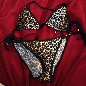 Dolce&Gabbana cheetah print bikini