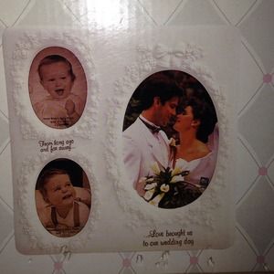 Wedding picture frame