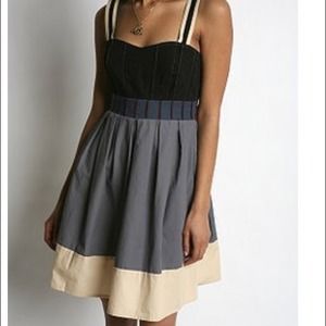 Silence and noise dress