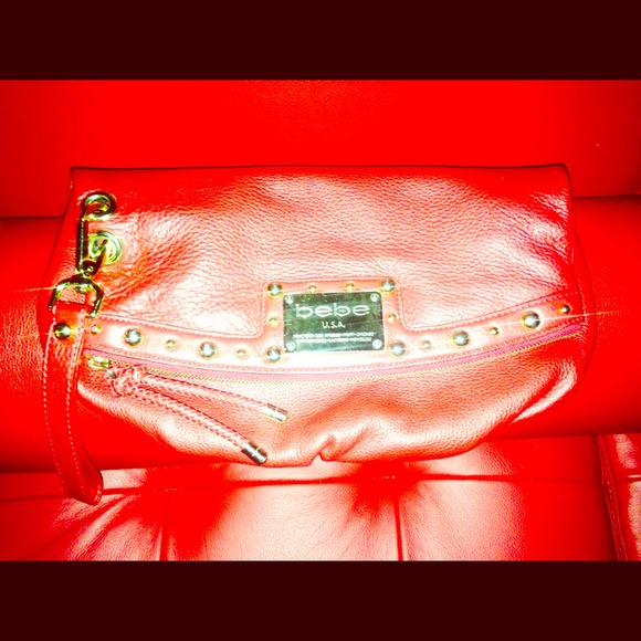 🚫SOLD🚫BEBE RED & Gold Clutch PRICE DROP!