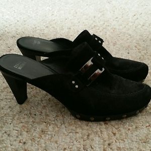 Stuart Weitzman clogs