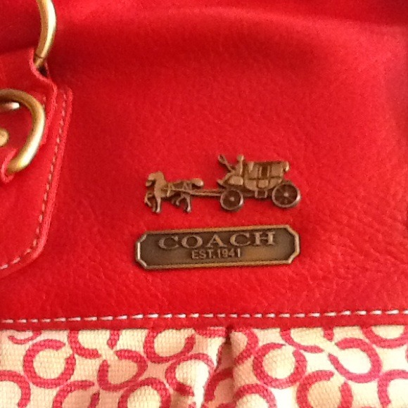 coach Handbags - Coach bag