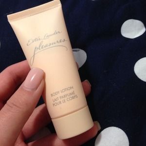Estée Lauder Pleasures lotion.