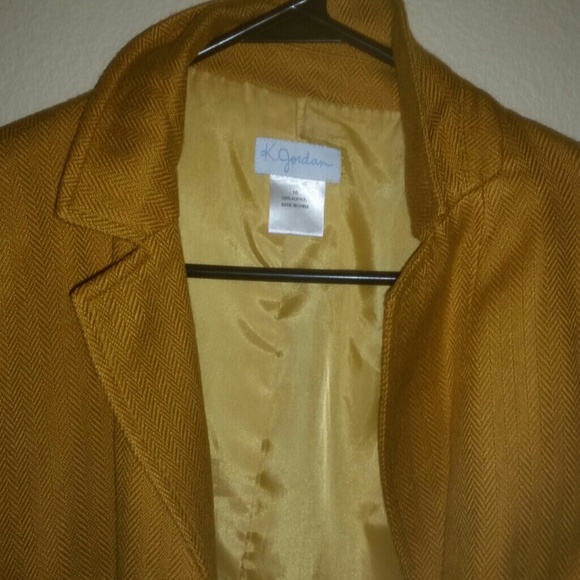 Jacket - Picture 2 of 4